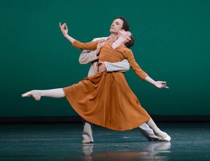 Paris Opera in Sylvia. Photo by Helmut Fohringer.